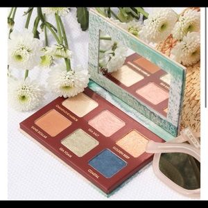 NIB Wanderess™ Seascape Eyeshadow Palette